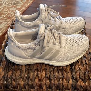 Brand New Woman’s Adidas Ultraboost 5.0 DNA Sneaker